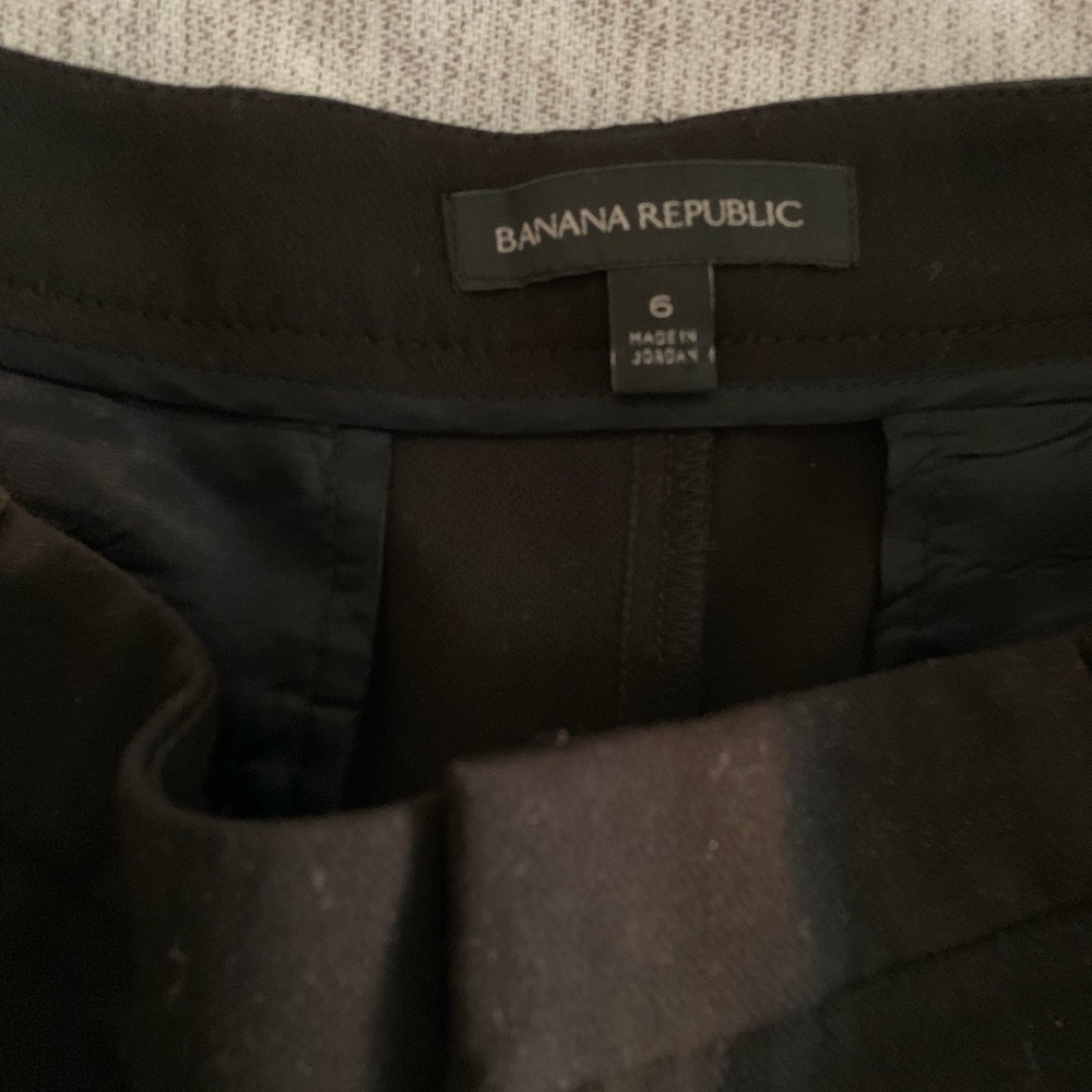 Shorts - Picture 2 of 7
